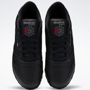 REEBOK throwback classic sneakers size 5